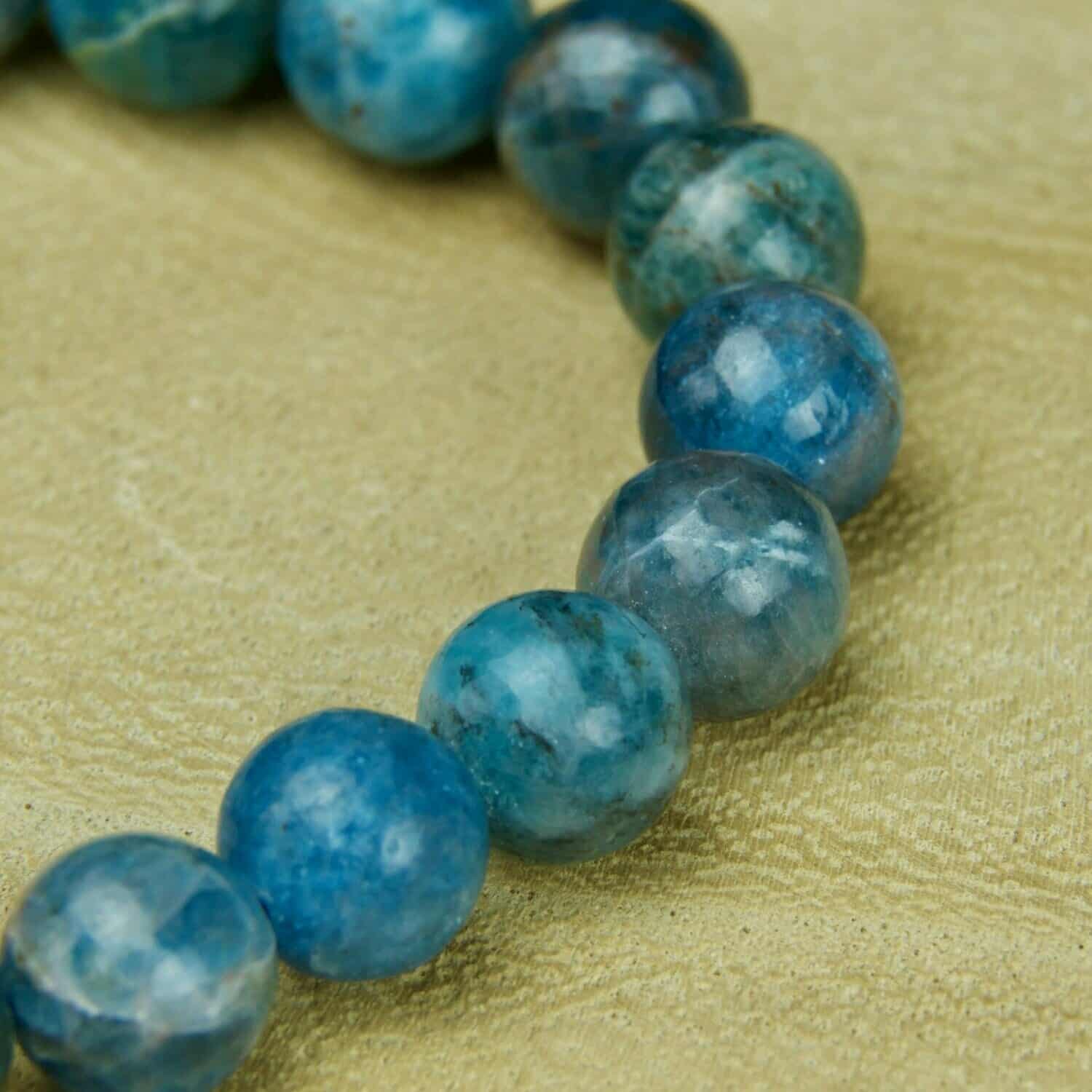 Bracelet Sphères Apatite bleue