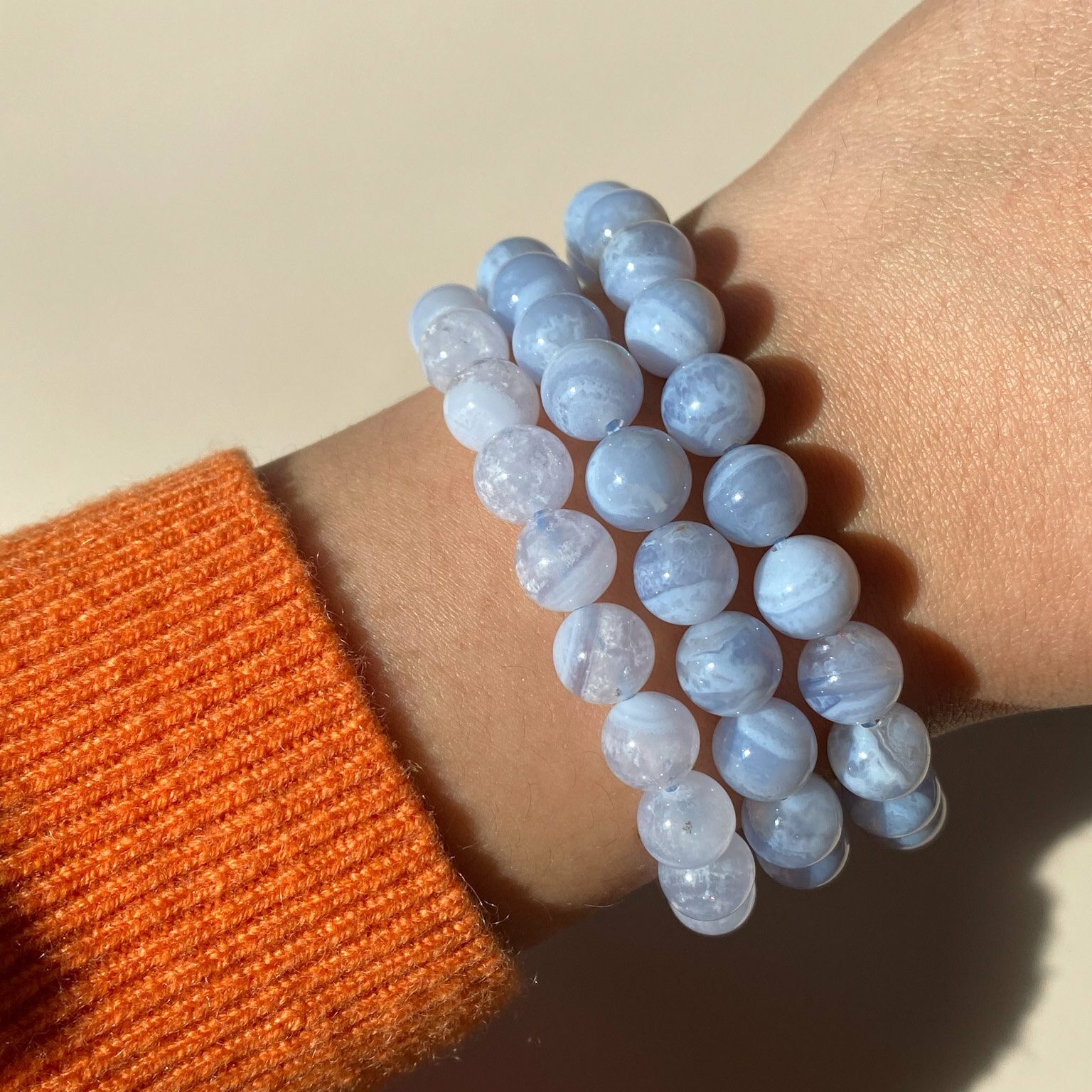 Bracelet Sphères Calcédoine Bleue AA – Image 3
