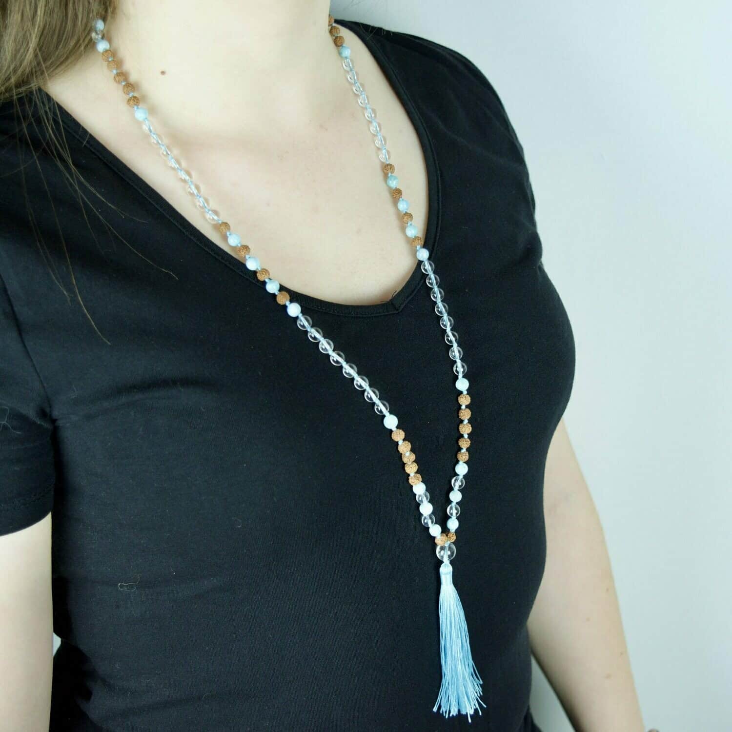 Collier Mala en Larimar, Cristal de roche & Rudraksha