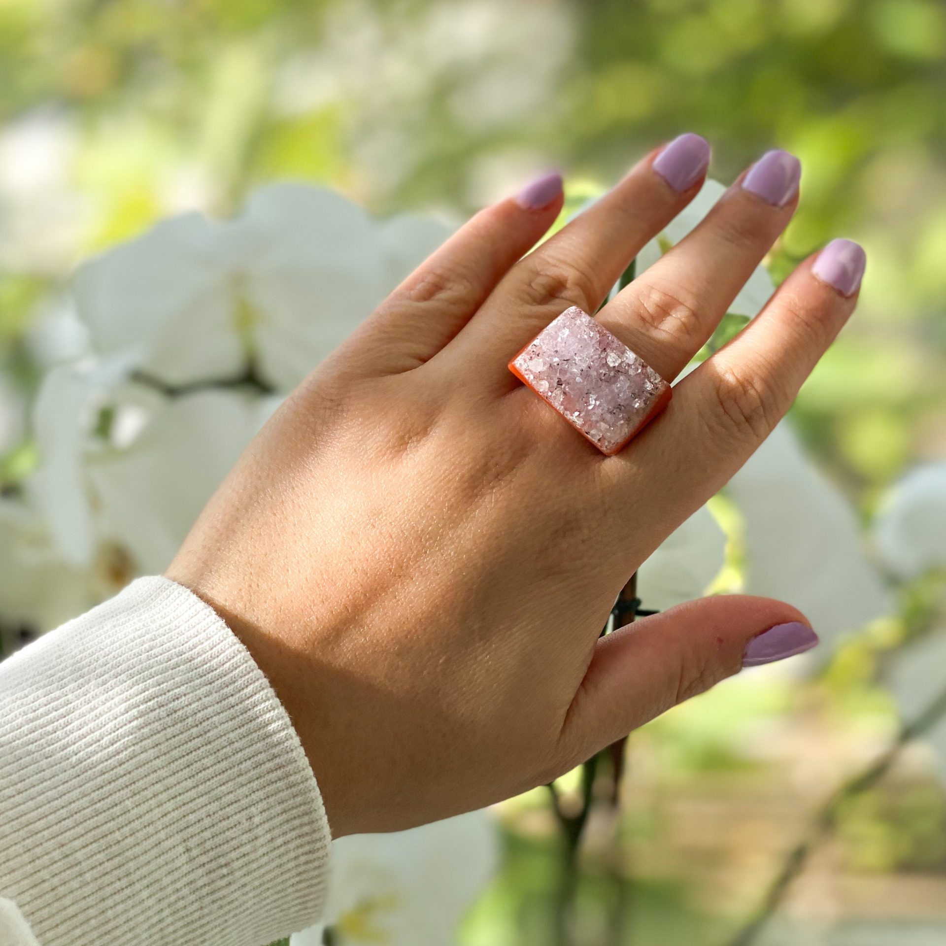 Bague en pierre naturelle teintée et Agate druse