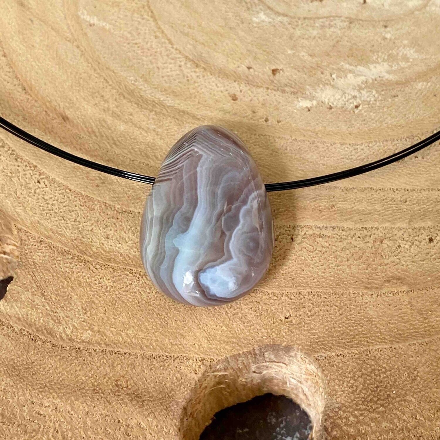 Collier avec Agate Botswana roulée