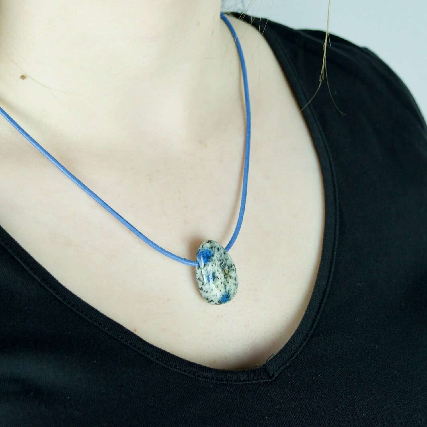 Collier avec cabochon en Jaspe K2