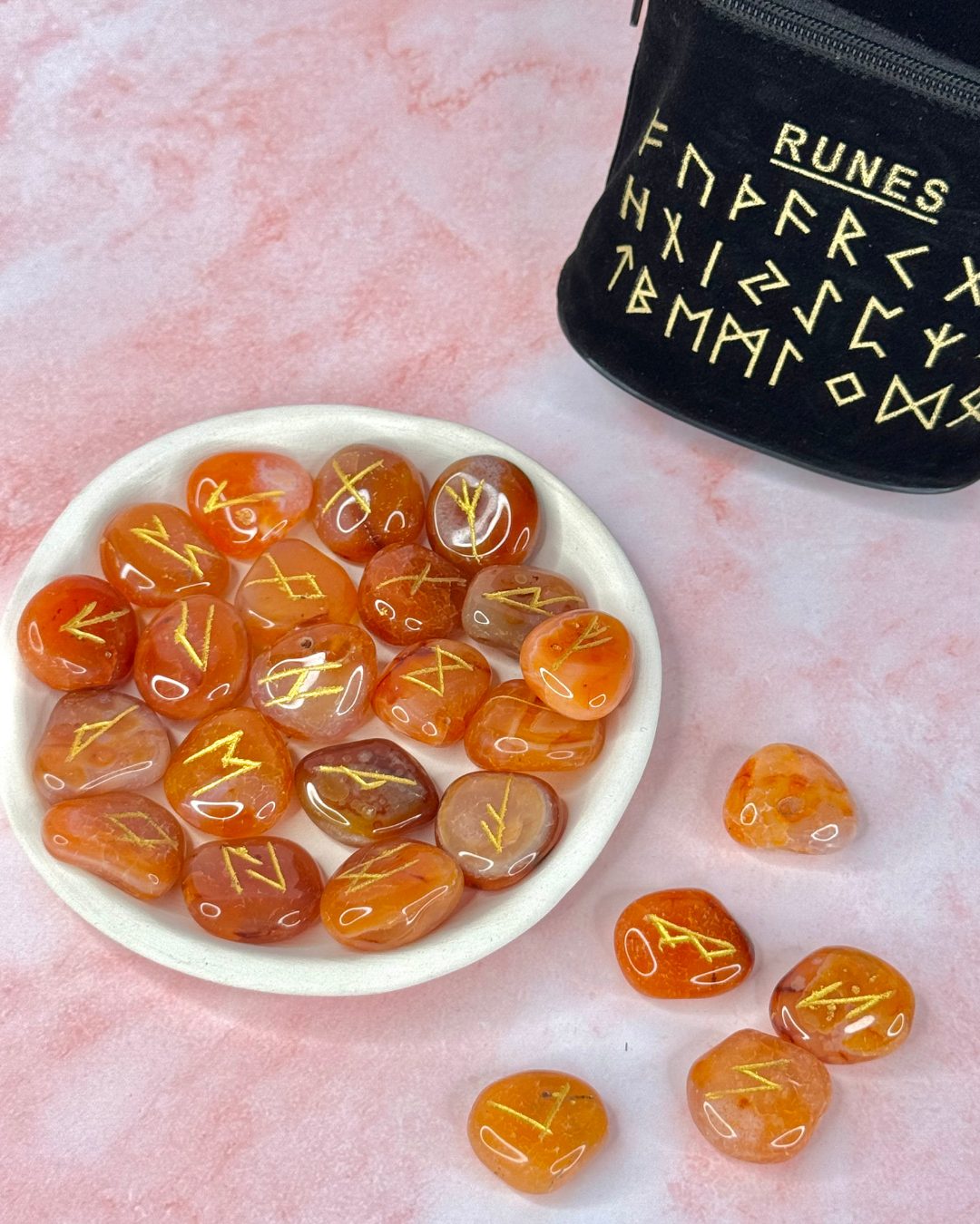 Oracle Runique en Cornaline A