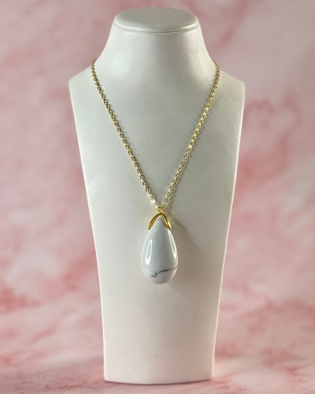 Pendentif Goutte Sautoir Howlite blanche A+