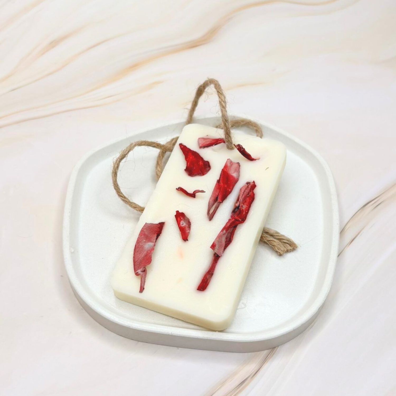 Suspension en Cire Parfumée Naturelle avec Feuilles de Sauge — Création Artisanale – Image 6