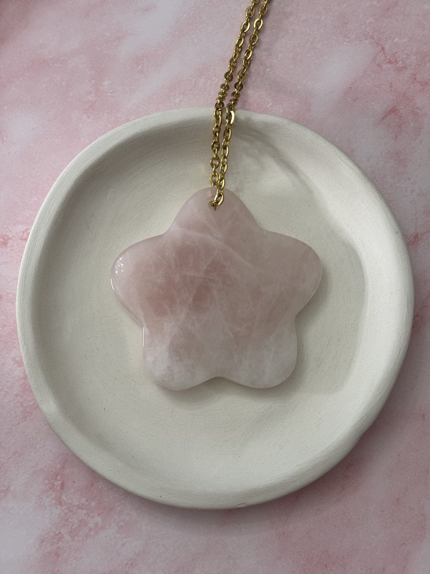 Sautoir Fleur en Quartz Rose du Brésil AA - Capsule Noël (Édition Limitée)