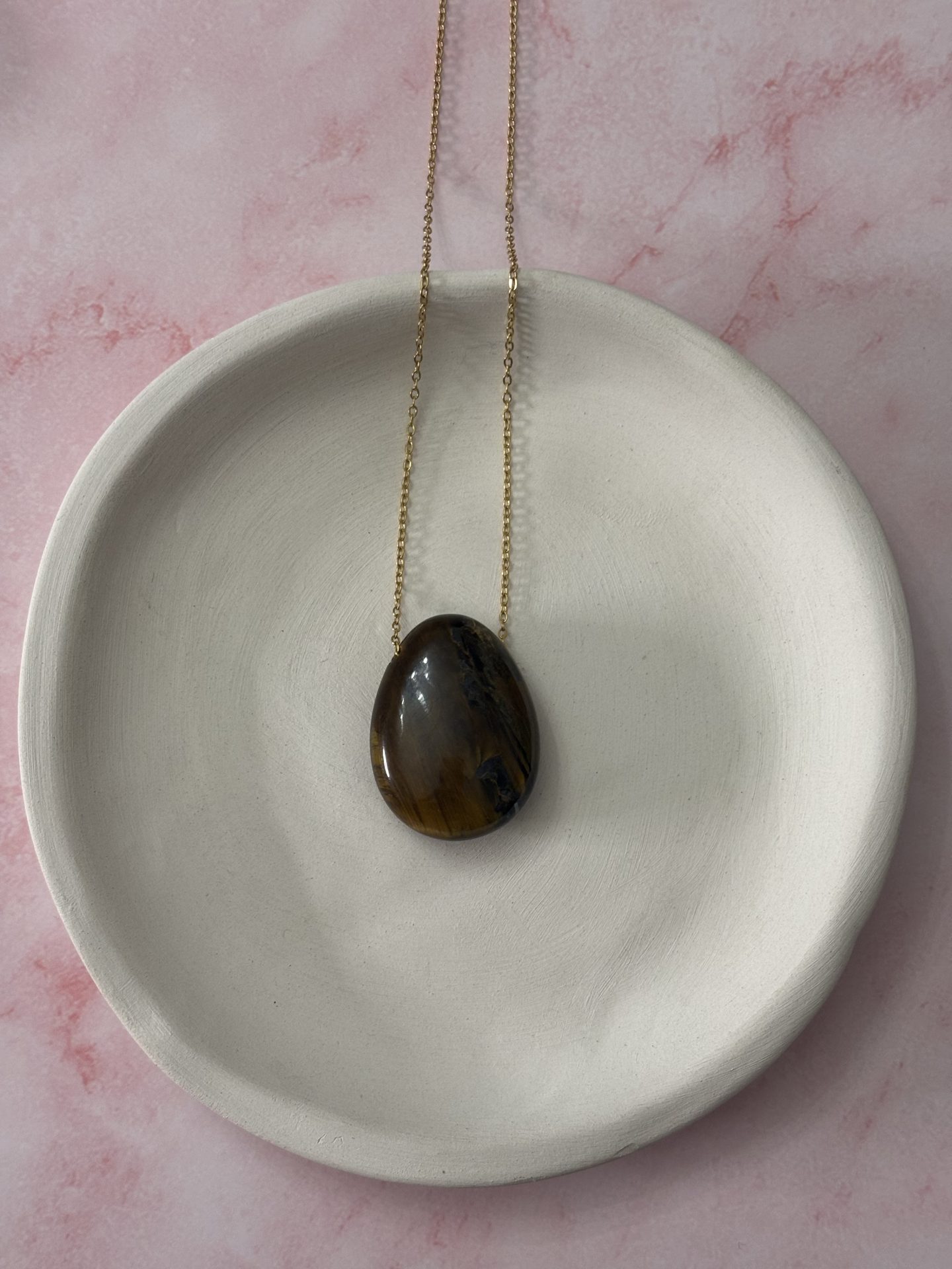 Collier Cabochon Oeil de Tigre d'Afrique du Sud AA - Capsule Noël (Édition Limitée) – Image 3