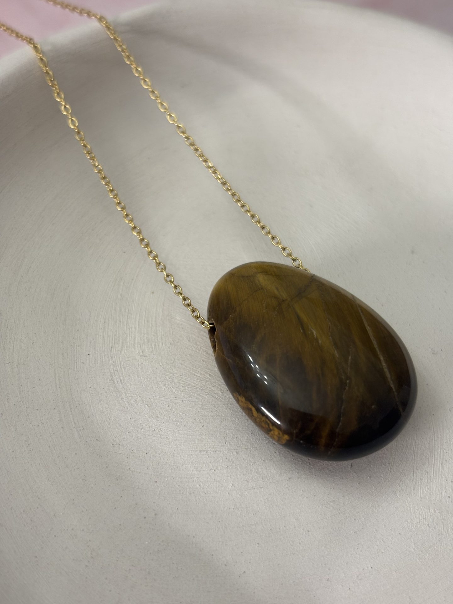 Collier Cabochon Oeil de Tigre d'Afrique du Sud AA - Capsule Noël (Édition Limitée) – Image 6