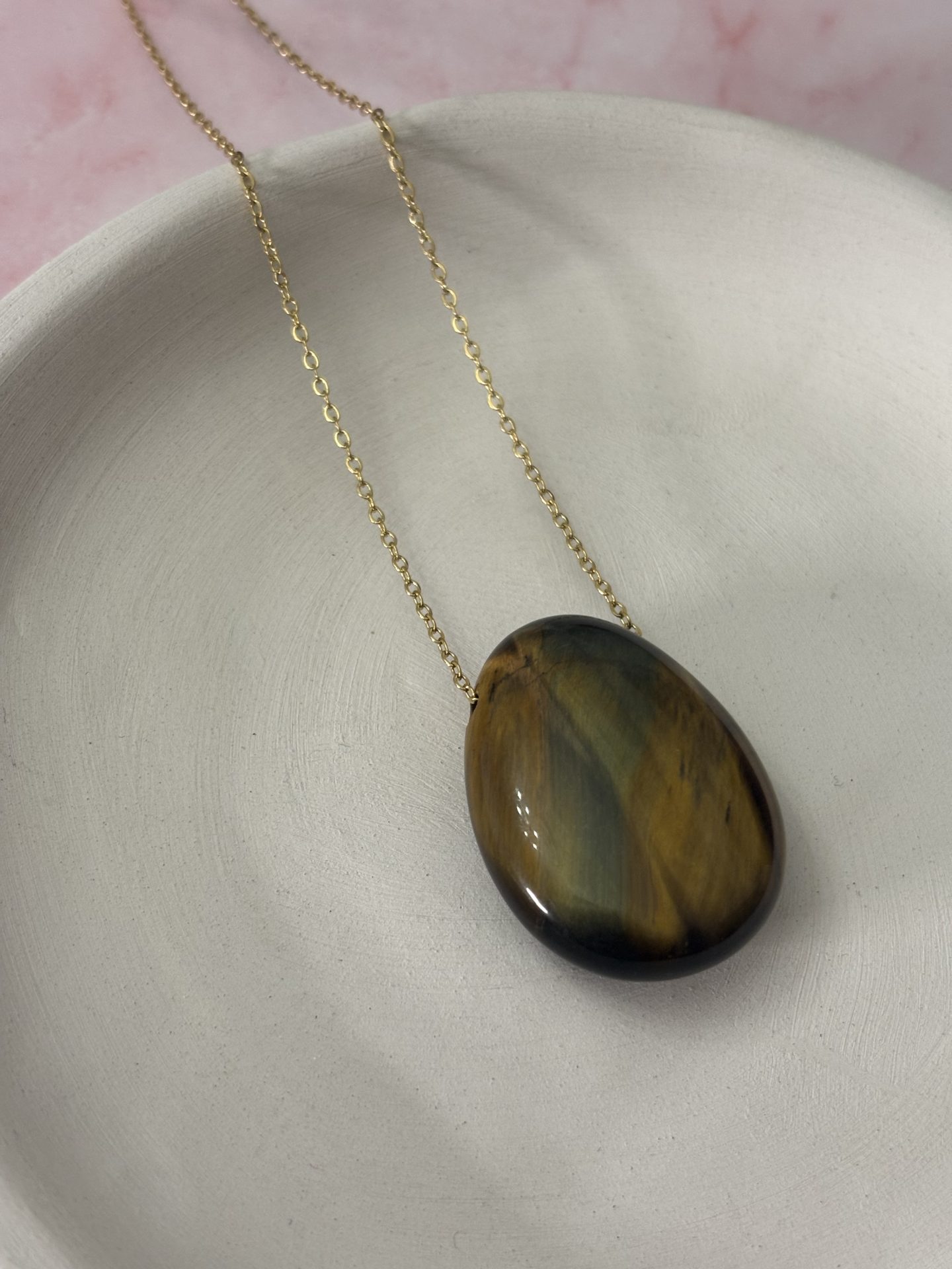 Collier Cabochon Oeil de Tigre d'Afrique du Sud AA - Capsule Noël (Édition Limitée) – Image 8