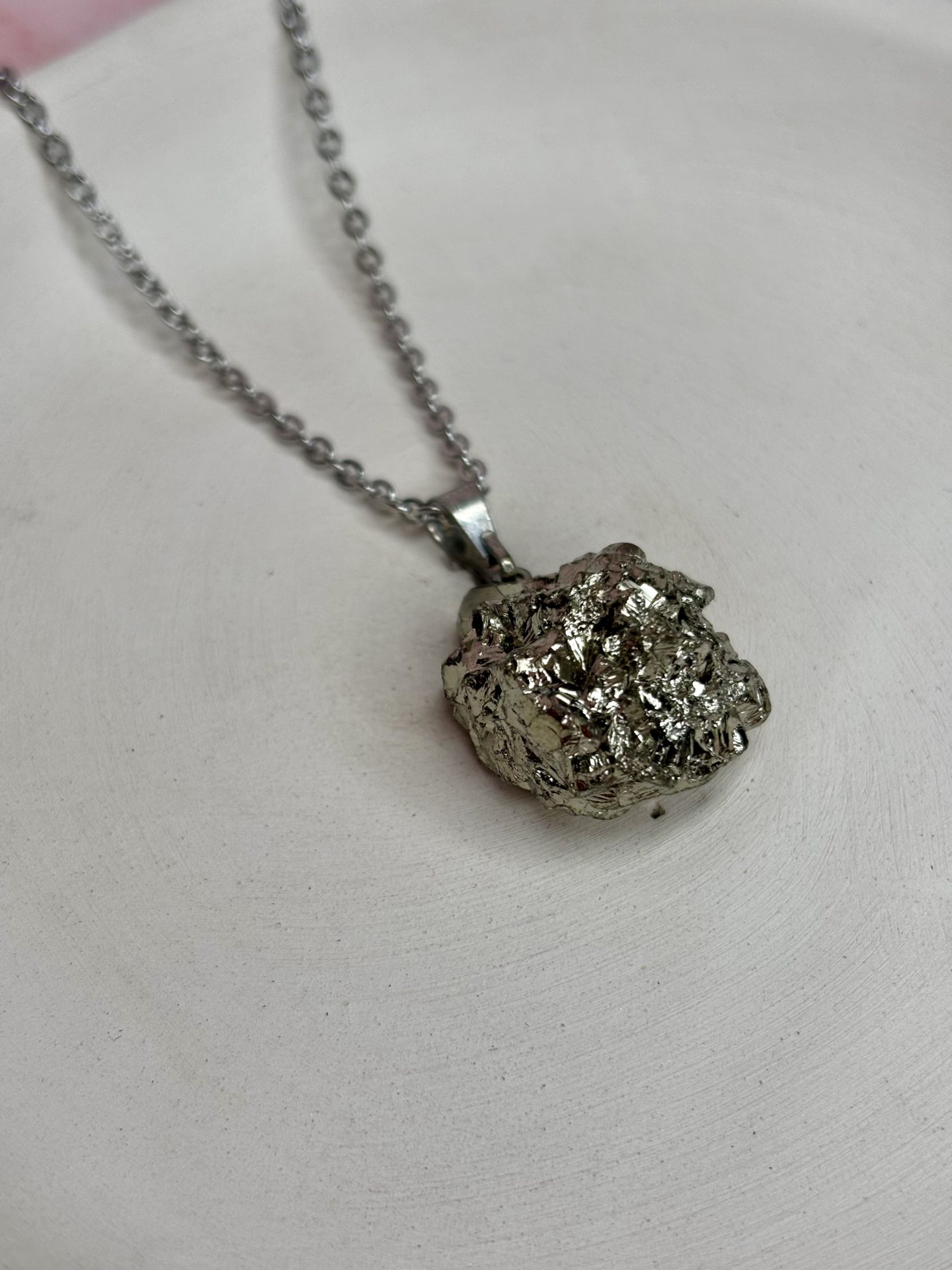Collier Pyrite du Pérou AA - Capsule Noël (Édition Limitée) – Image 7