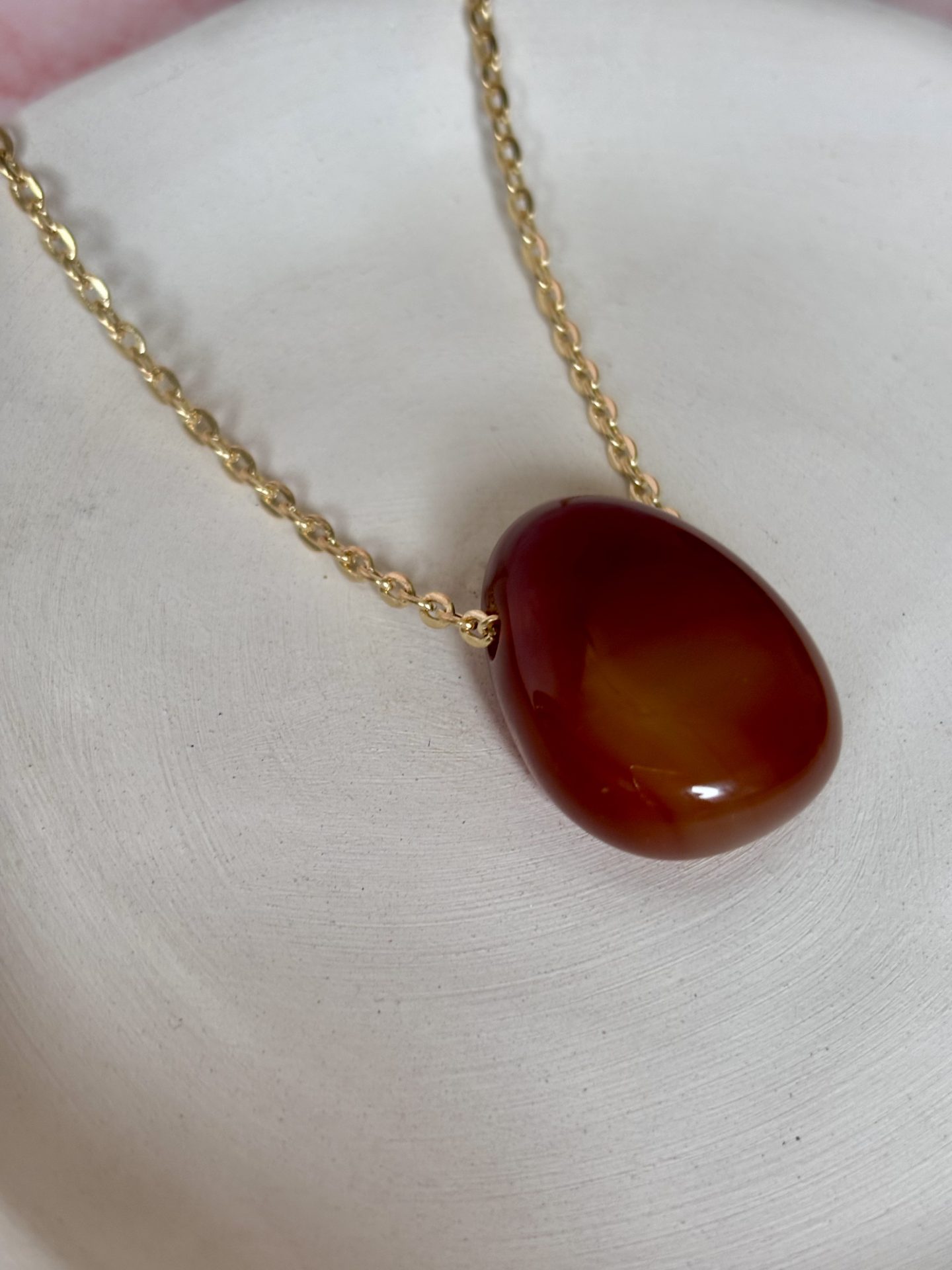 Collier Cabochon Cornaline A Brésil - Capsule Noël (Édition Limitée) – Image 5