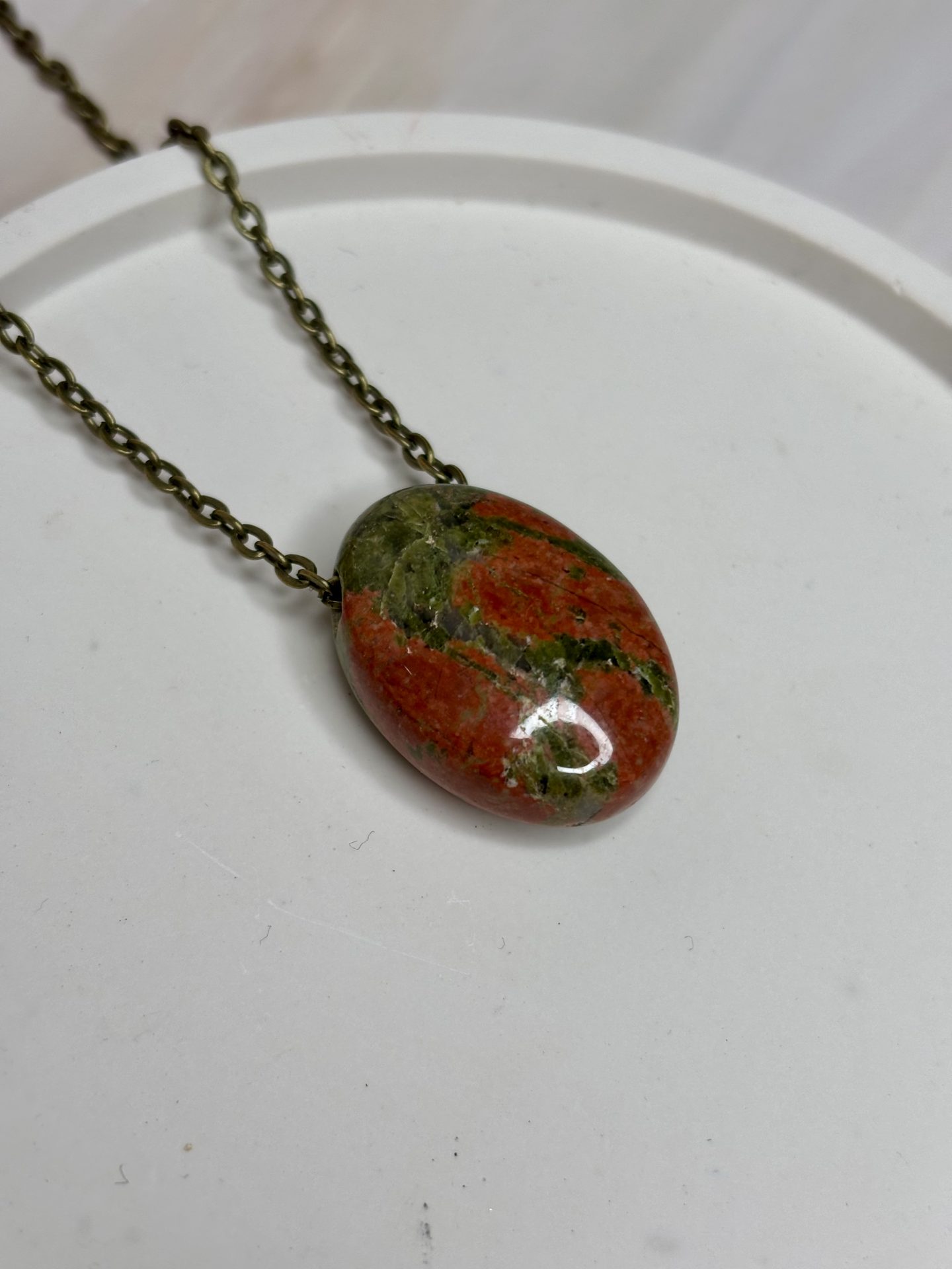 Collier Cabochon Unakite Afrique du Sud A - Capsule Noël (Édition Limitée) – Image 3