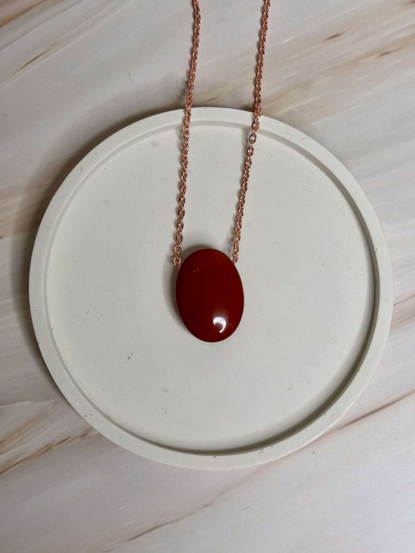 Collier Cabochon Jaspe Rouge Afrique du Sud A - Capsule Noël (Édition Limitée) – Image 10
