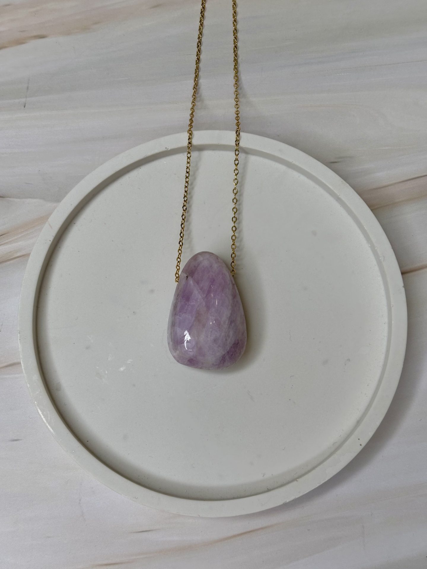 Collier Cabochon Kunzite Brésil AA - Capsule de Noël (Édition Limitée)