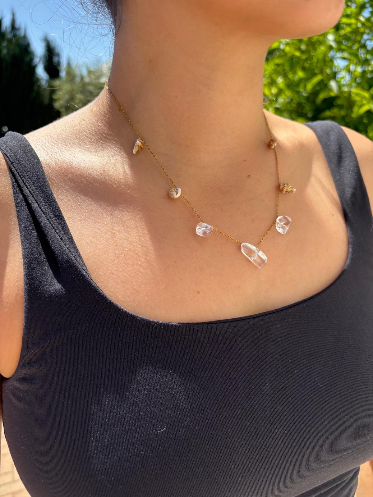 Pendentif Coquillages & Cristal de Roche AAA - Capsule Solaire
