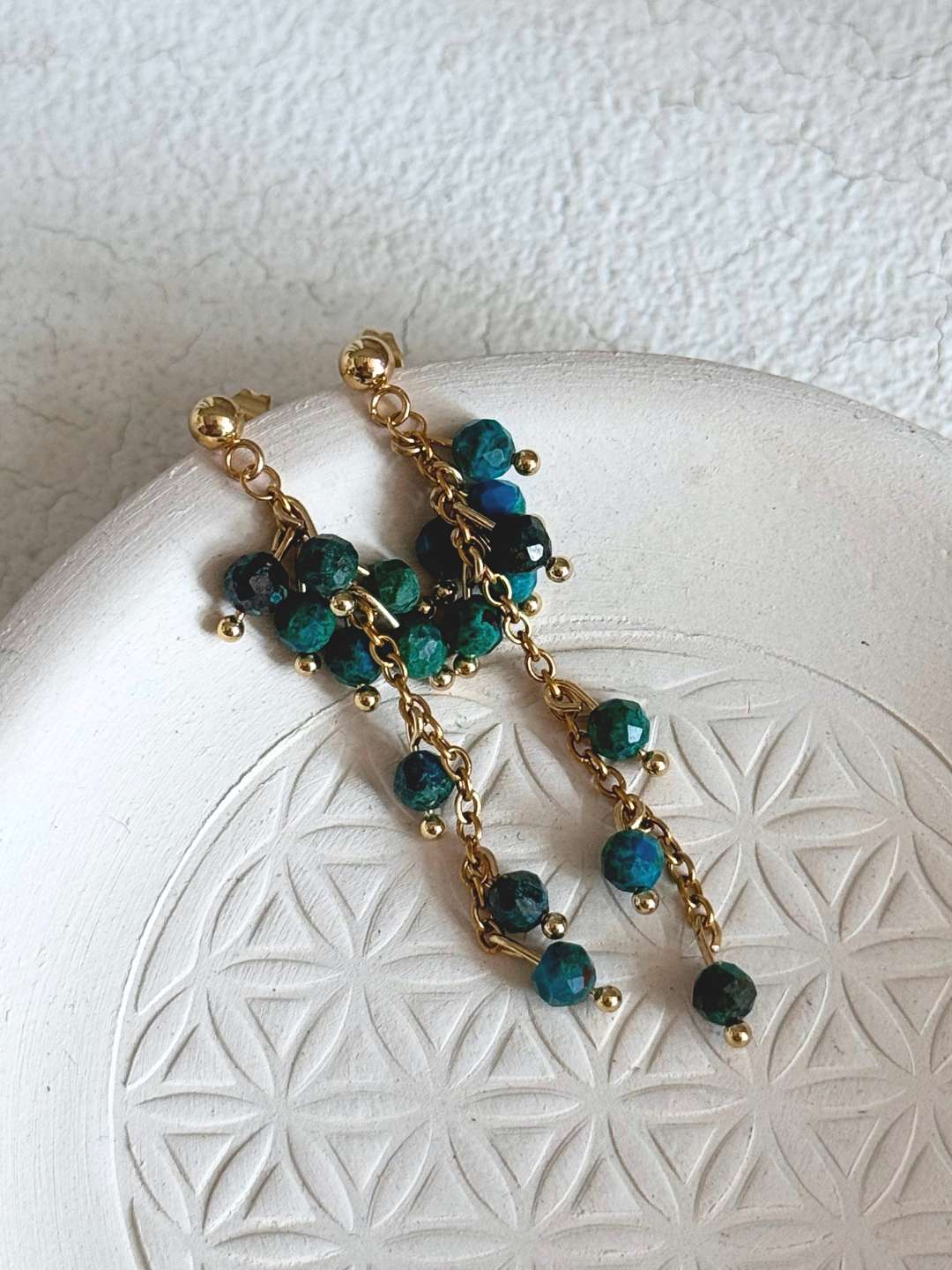 Boucles d'Oreilles Pendantes « Suzanne » Chrysocolle AAA - Capsule Solaire